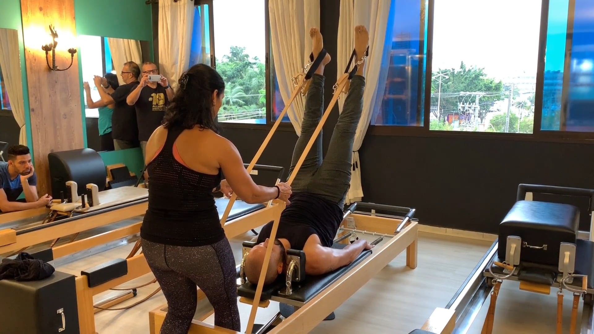 Long Spine Tutorial em Português Authentic Pilates Center