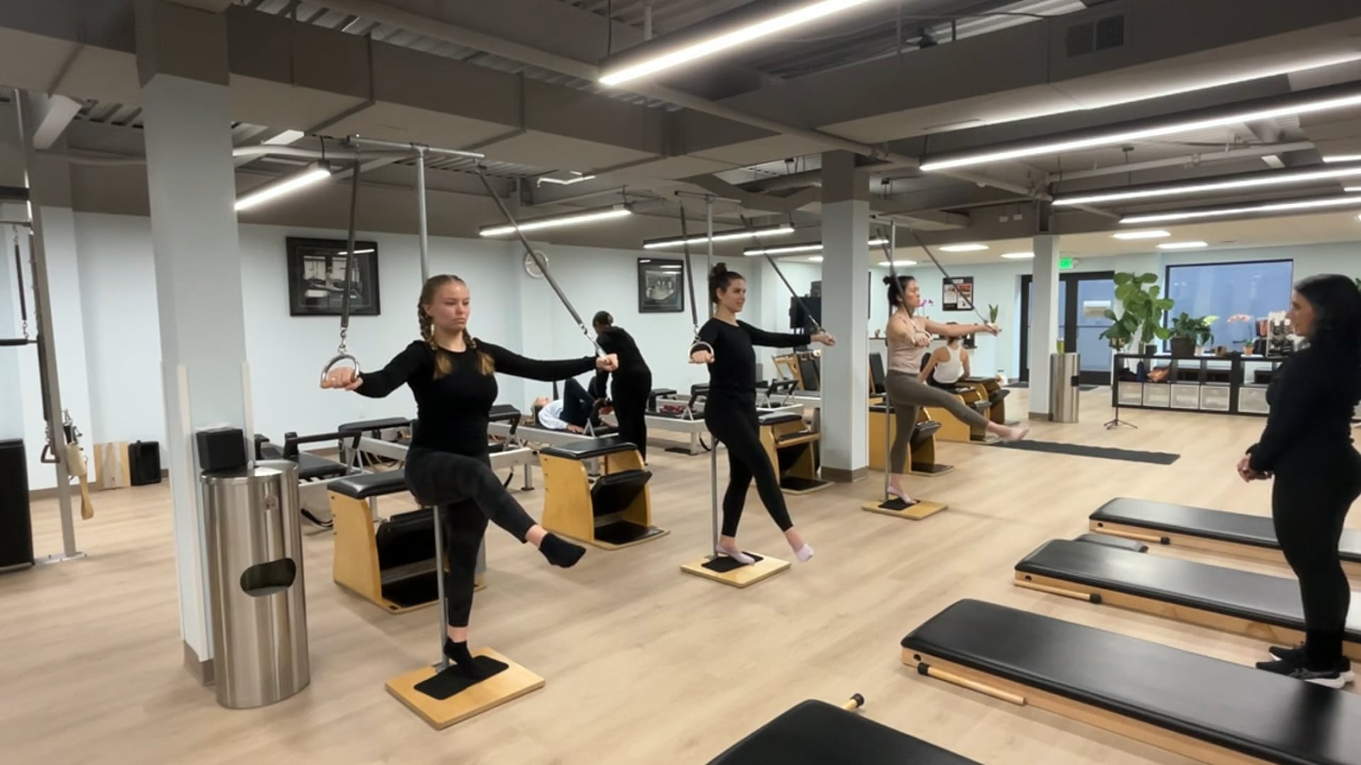 Trio lesson High Chair/Pedi-Pull – Sasha, Jordana, Anna 12/29/25