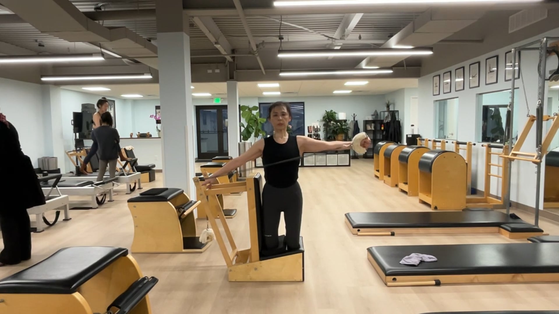 Private lesson High Chair / Arm Chair – Jessie 12/29/25