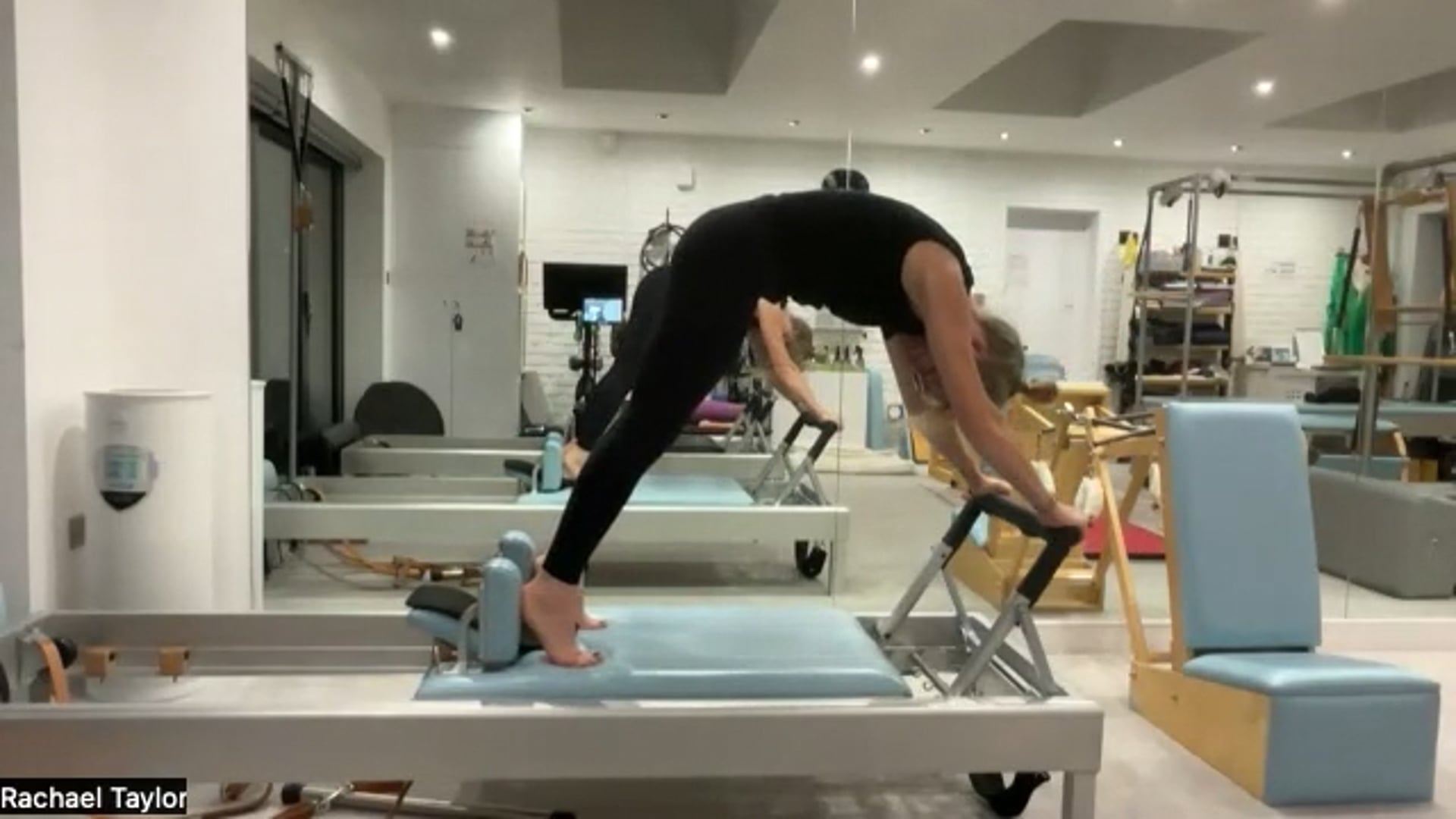 Online Advanced Reformer Lesson – Rachael – 3/dez/25