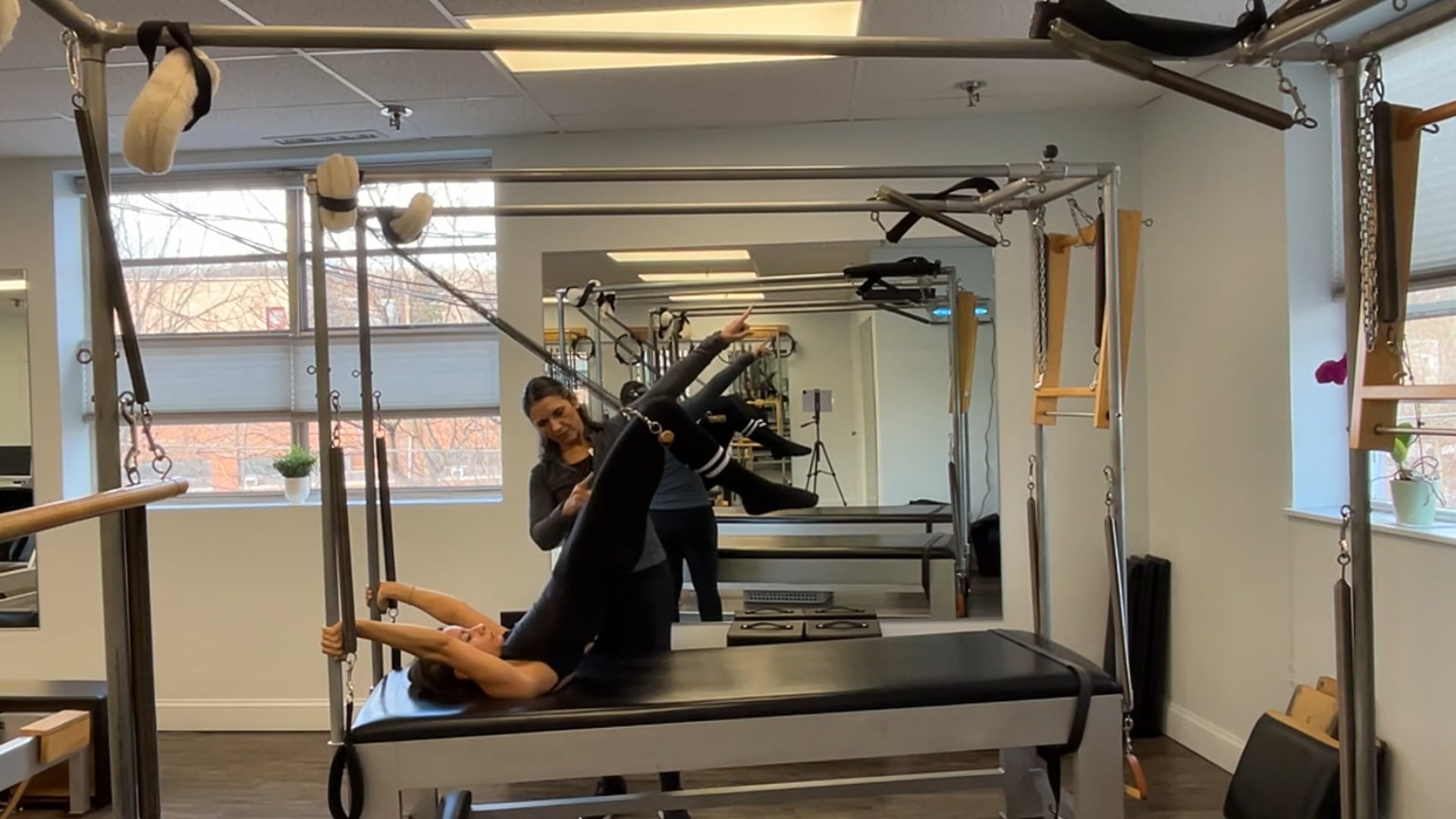 Private lesson Reformer/Cadillac – Natalia – 12/30/25