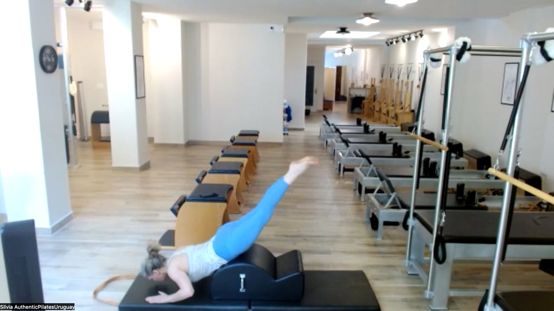 Online Spine Corrector Lesson – Silvia – 9/dez/26